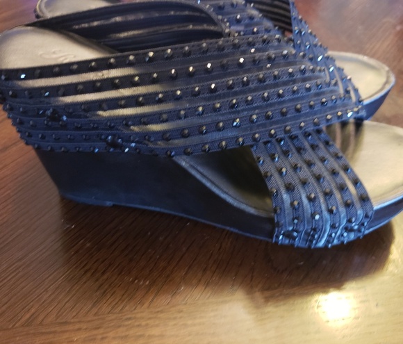 Lucky Brand Black Rhinestone wedges - Picture 3 of 3